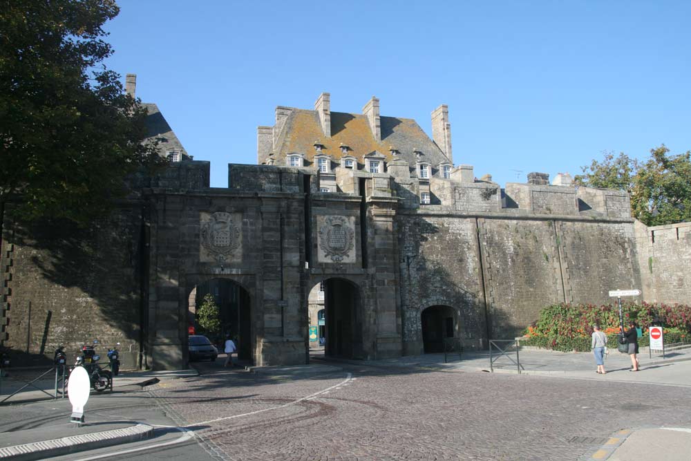 110929-stmalo-34.jpg