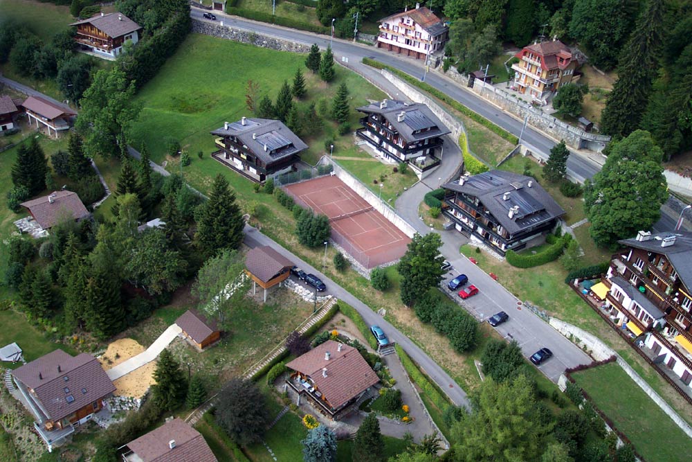 03-08-16-villars-0789.jpg