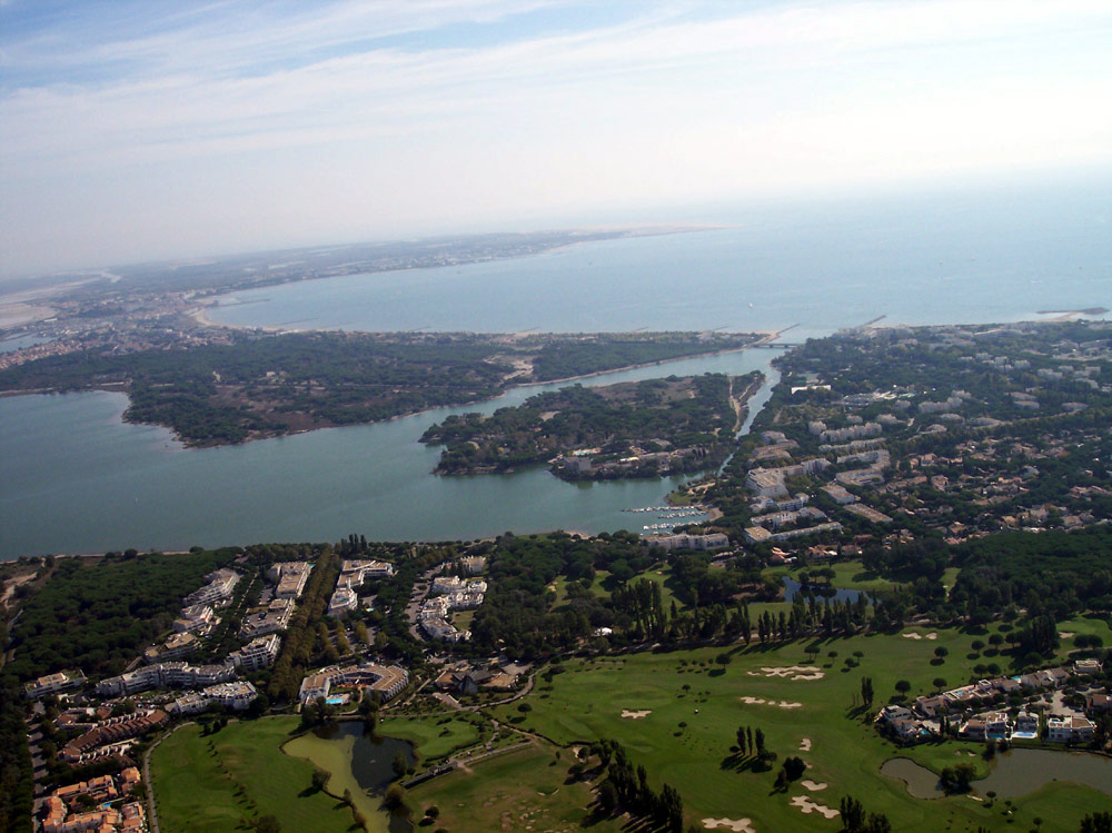 04-10-01-lagrandemotte-025.jpg