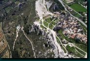 03-04-12-les-baux-2975.jpg