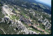 03-04-12-les-baux-3006.jpg