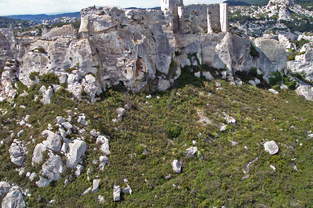 03-04-12-les-baux-3002.jpg